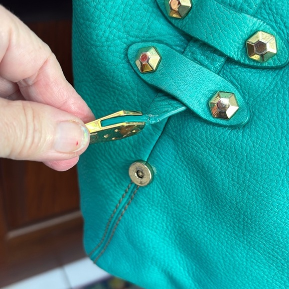 Oryany large Shoulder Bag leather green side of Aqua many inside pockets gold - Picture 6 of 17